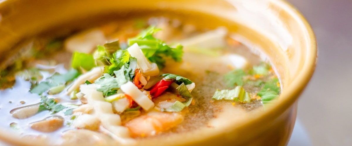 Zuppa di gamberi: la ricetta del primo piatto semplice e prelibato