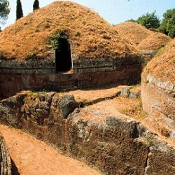 Le tombe etrusche